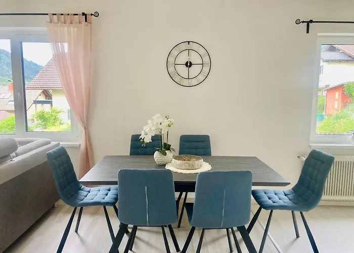 Ferienhaus Lara Feld am See